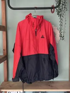 【購入時10000円】NIKE ACG マウンテンパーカー