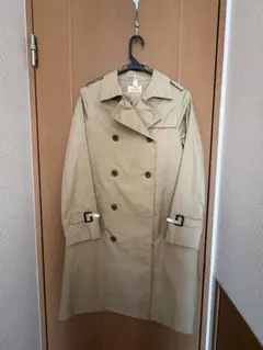 【ゆっぴさん専用】オリヒカ　ベージュ ダブルブレスト トレンチコートのサムネイル