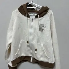 レディース　パーカー　淡色　ブラウン　ベージュ　ロゴ　韓国