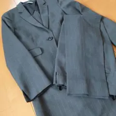 グレー ストライプ スーツ