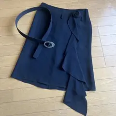 【美品】アルマーニ　コレクション　イタリア製スカート ベルト付きのサムネイル