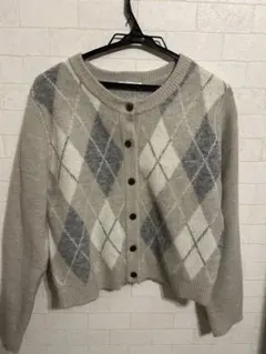 GU パフニットアーガイルクルーネックカーディガン