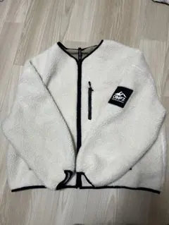 フリースジャケット クリーム色