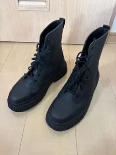 PUMAショートブーツ24cm