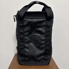 ノースフェイスバック（約42cm×26cm×15cm）