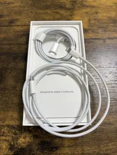 Apple純正　Lightningケーブル