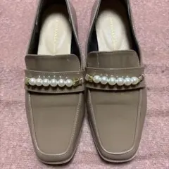 ESPERANZA ベージュ パールローファー