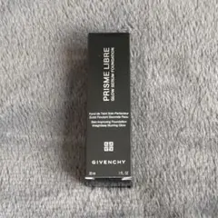 新品未使用　GIVENCHY プリズムリーブルグロウセラムファンデーション 1N︎のサムネイル