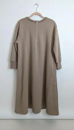 【匿名配送／未使用に近い】裏起毛スウェット ロングワンピース　モカベージュ　F