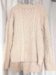 無印良品 ヤク入りウール ケーブルセーター
