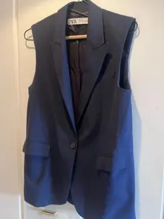 数回の使用ZARA ⭐︎ネイビージレ⭐︎XS ⭐︎ベスト
