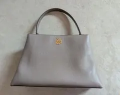 【美品】トリーバーチ　グレージュ　ブリテンサッシェル　ハンドバッグ　セレモニー