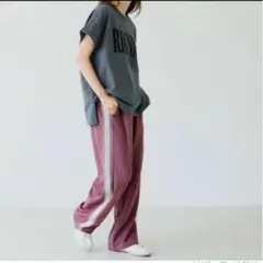 サイドラインパンツ カジュアルパンツ