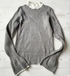 リブ編み袖フレアグレーバイカラーニット