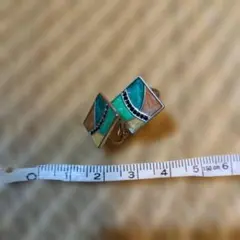 Item thumbnail for item d72d4cdf-7359-4444-9fe6-da38d61be4df