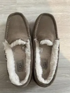 2026年最新】ugg モカシンの人気アイテム - メルカリ