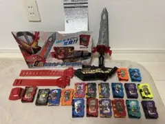 ★仮面ライダーセイバー DX聖剣ソードライバー＆ワンダーライドブックセット★