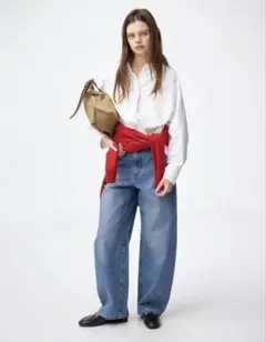 GU 新品未使用バレルレッグジーンズ（丈標準）