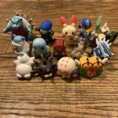 ポケモン ミニフィギュア まとめ売り 12体セット - メルカリ