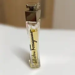 5ml Salvatore Ferragamo プーファム オーデパルファム