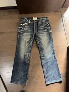 ダークブルー ストレートデニム 32サイズ