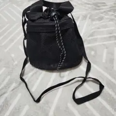 極美品★niko and...メッシュ ブラック巾着 円形2wayショルダー