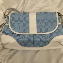 青白ロゴ入りショルダーバッグ