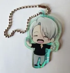 ユーリ!!! on ICE　アクリルキーホルダー　ヴィクトル・ニキフォロフ