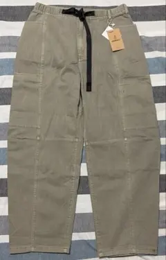 新品✧*。GRAMICCI ベージュ ワークパンツ