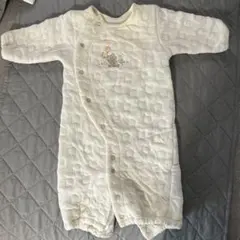 お値下げ❗️赤ちゃん本舗クリーム色ロンパース クマ刺繍付き　日本製
