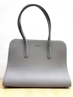 フルラ マエ トートバッグ サフィアーノレザー A4収納 肩掛け 自立