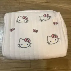 ハローキティ イブル　ポーチ　ピンク
