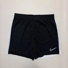 Nike DRI-FIT ハーフパンツ XLサイズ