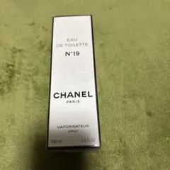 CHANEL Eau de Toilette N°19 100ml スプレー