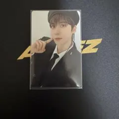 ATEEZ ユノ トレカ