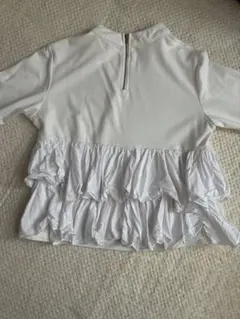 itホワイト バックフリル ハイネック 長袖トップス