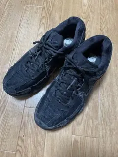 NIKE ナイキ ZOOM VOMERO 5 ズームボメロ5 ブラック 27cmのサムネイル