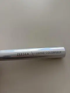 ZEESEA ダイヤモンドカラーマスカラ 銀色ダイヤのサムネイル