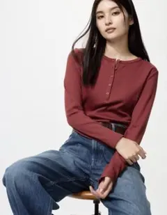 ユニクロ リブヘンリーネックT 赤 Mサイズ