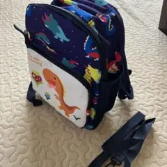恐竜柄リュック
