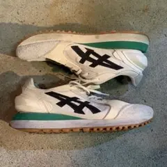 Onitsuka Tiger MOAGE CO モアージュ シーオー スニーカーのサムネイル