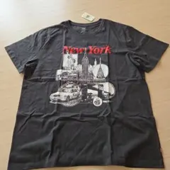 Levi’s Tシャツ
