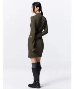 【新品未使用】GUハーフジップミニワンピース