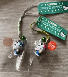 激レア◎清里限定◎ソフトクリームキティ◎リボン赤＆青◎2色セット根付けストラップ