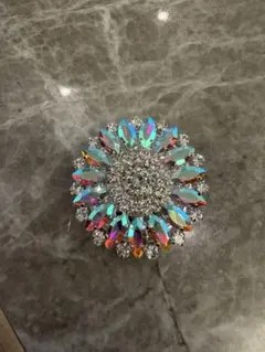 キラキラ！ラインストーンの引き込み式スマホスタンドグリップ