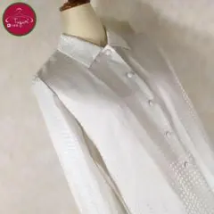 日本製 レトロ ブラウス チェック 光沢 くるみボタン 古着 白