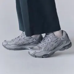 asics GEL-NYC ゲルエヌワイシー グレー 24cmのサムネイル