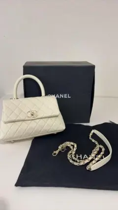 美品 ホワイト ショルダーバッグ