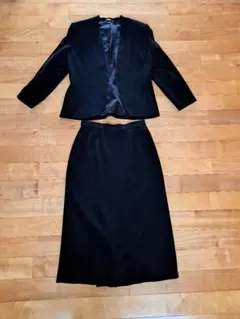 礼服　セットアップ　11号と13号