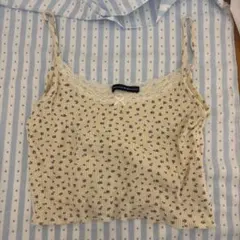 brandy melville キャミソール　花柄